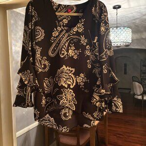 NWT Vince Camuto Black Floral Bell Sleeve Blouse Size M